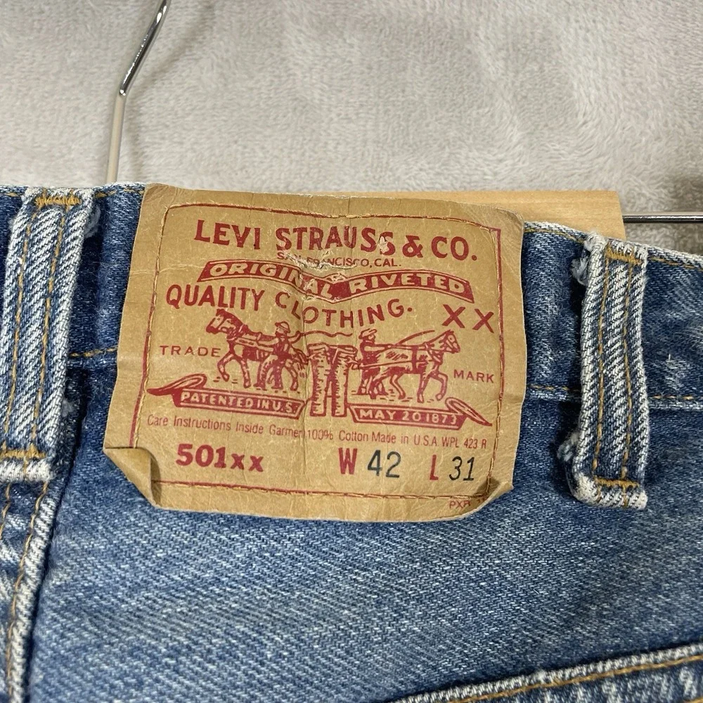 Levis item good